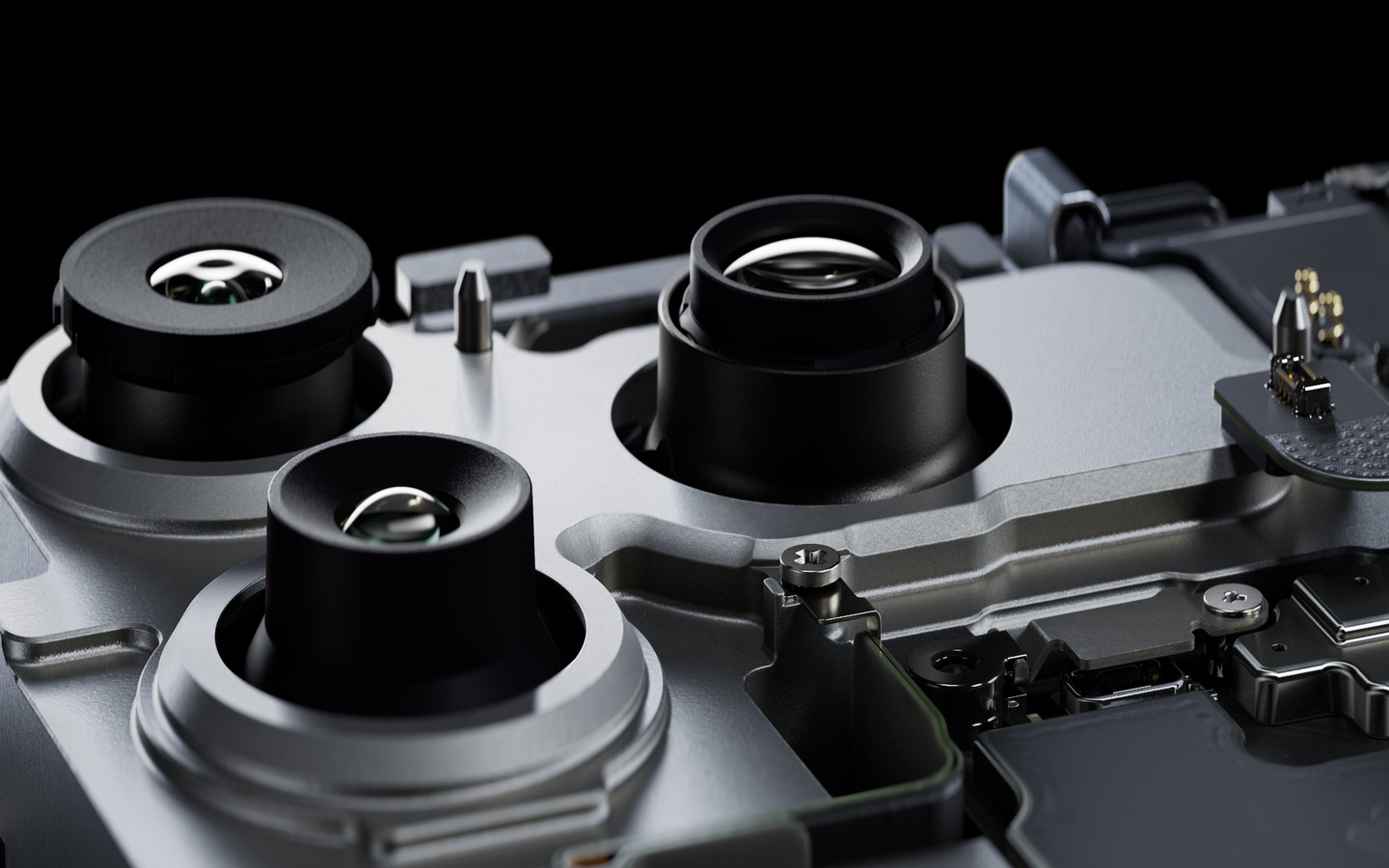 Tổng hợp sản phẩm Apple ra mắt tại sự kiện Awe Dropping 9/9 vừa qua 3 iPhone 17 hỗ trợ chụp ảnh 24MP mặc định, với hệ thống camera như có đến 8 ống kính chuyên nghiệp. (Nguồn: Apple)