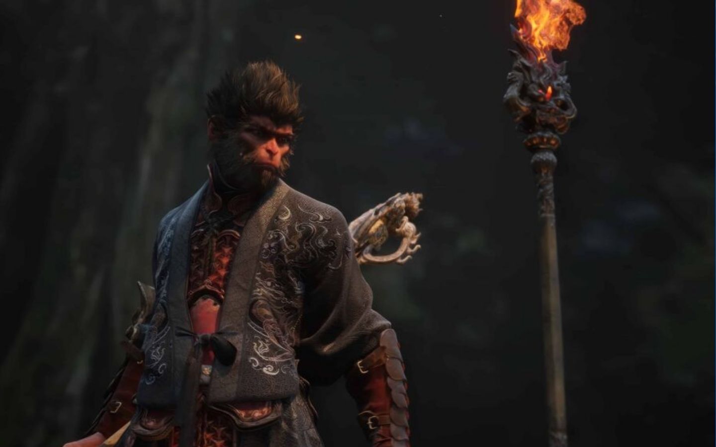 Thiên Mệnh Nhân trong bộ giáp đỏ rực mang sức mạnh đỉnh cao.