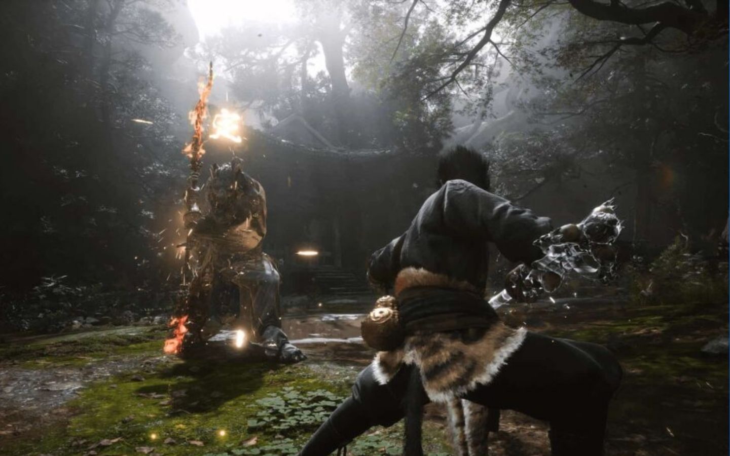 Thiên Mệnh Nhân đối đầu yêu quái Quảng Trí tại núi Hắc Phong.