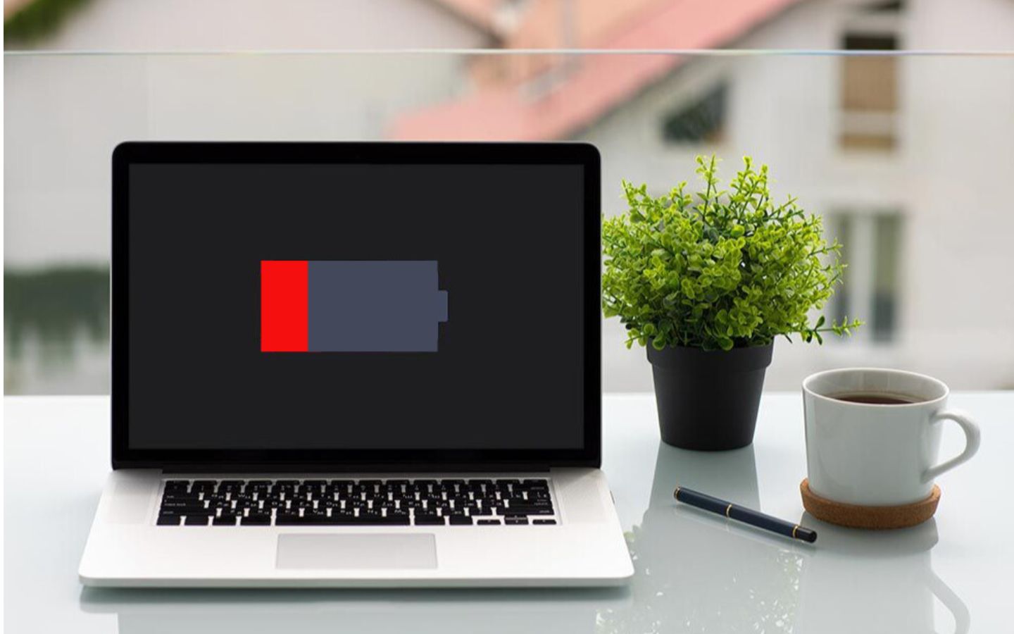 Laptop bị tụt pin khi không sử dụng