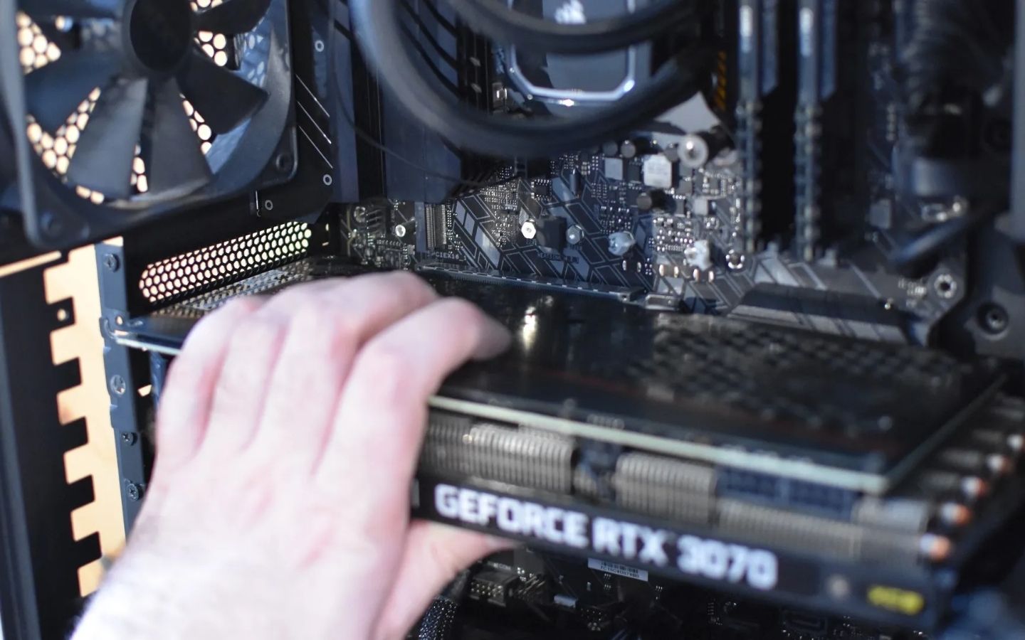 Cách chọn card màn hình phù hợp với nhu cầu