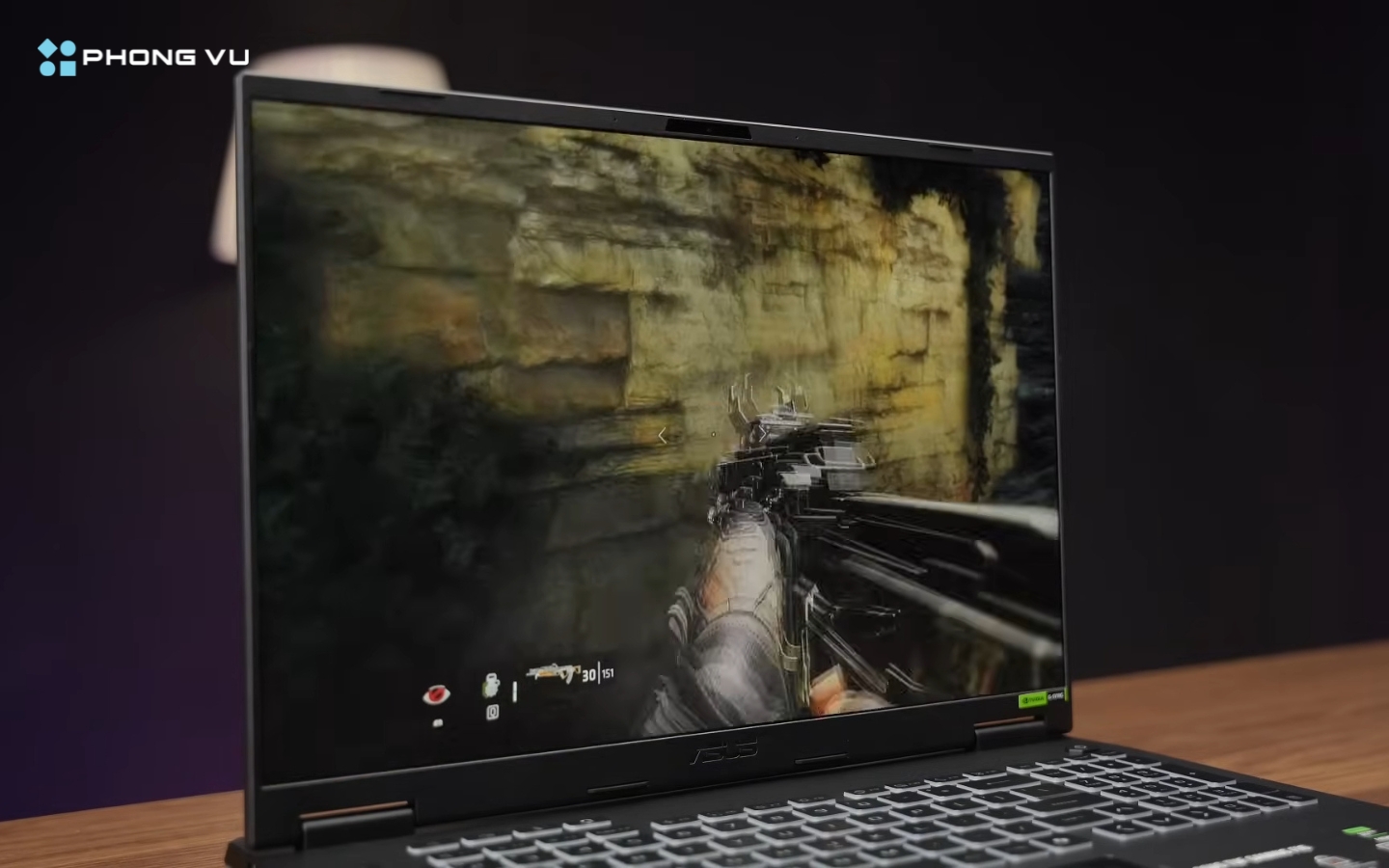 Asus TUF Gaming F16 FX608JHR RTX 5050 có khả năng nâng cấp tốt