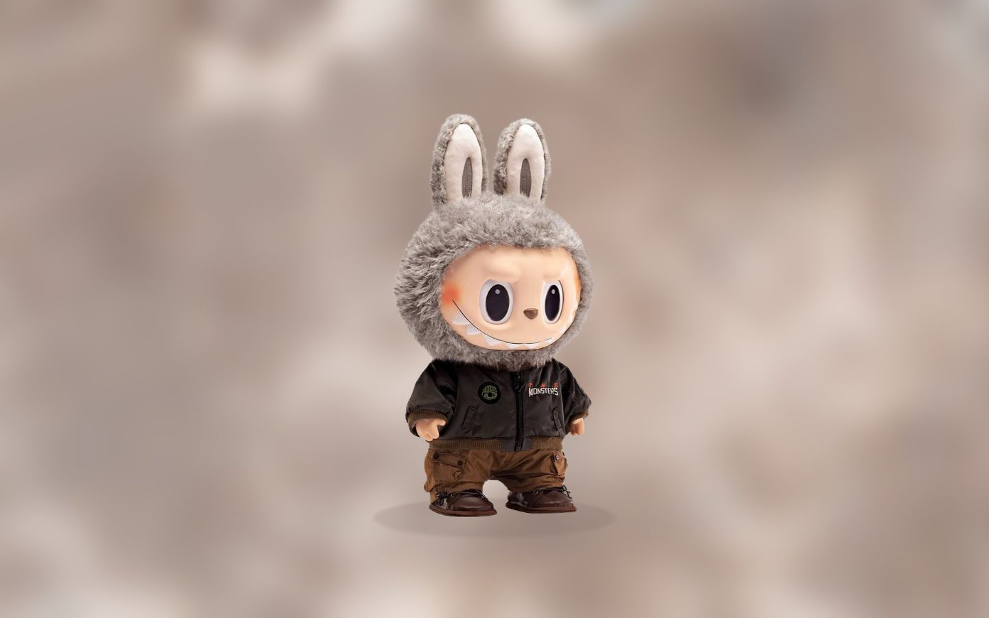 Tinh linh Labubu nhỏ bé, lơ lửng giữa không gian