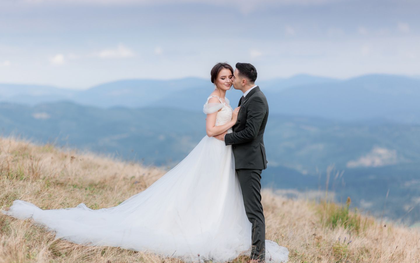 Những lời chúc đám cưới hay và ý nghĩa nhất