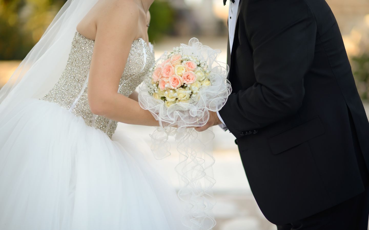 Lời chúc đám cưới bạn bè