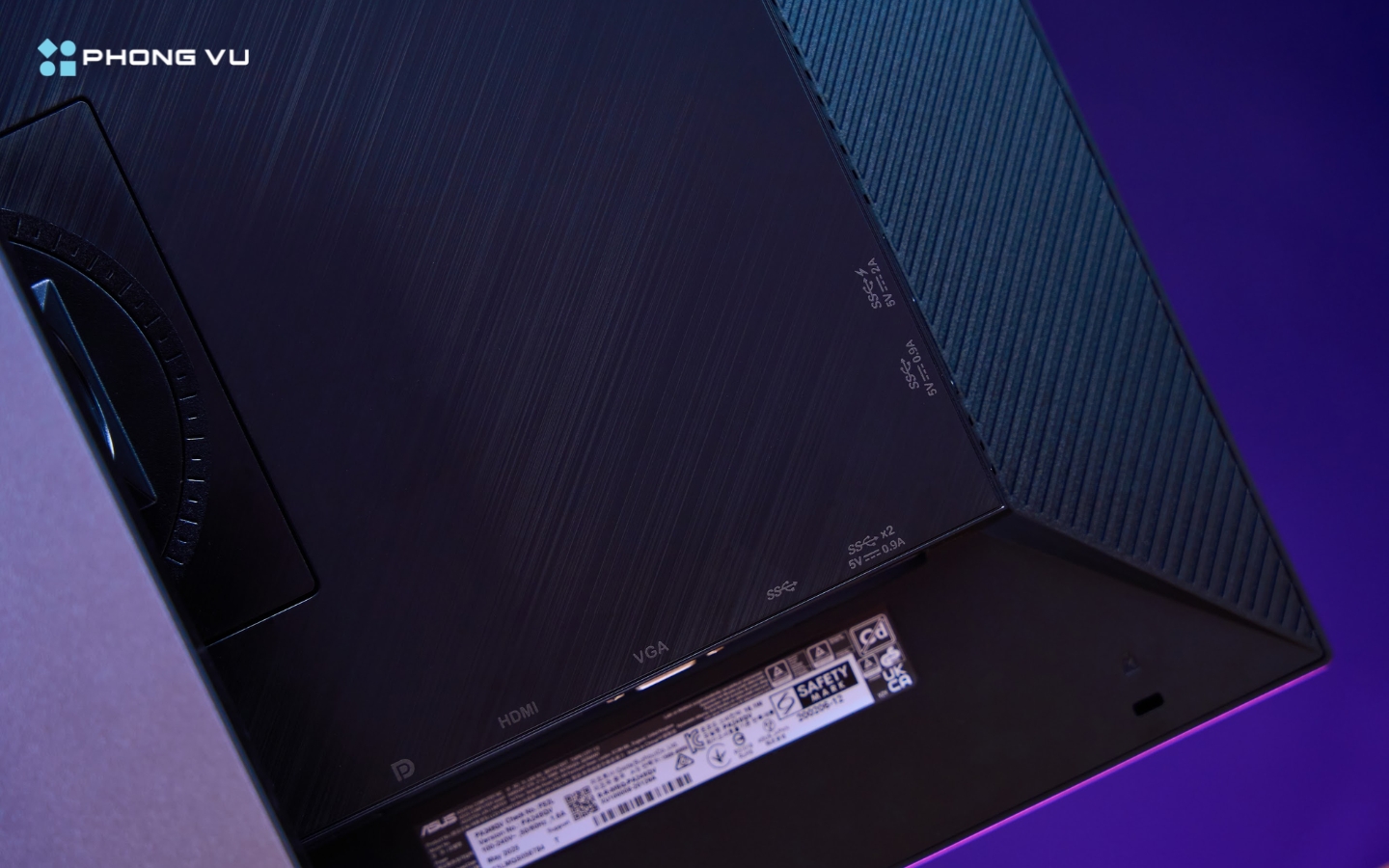 Hệ thống cổng kết nối của PA248QV rất phong phú giúp cho việc kết nối dễ dàng