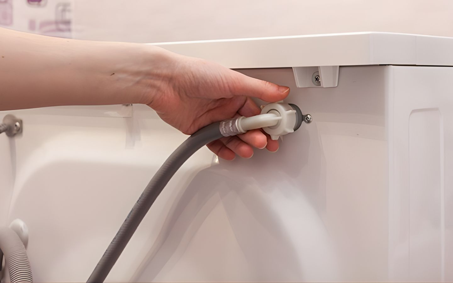 Kiểm tra hệ thống ống nước