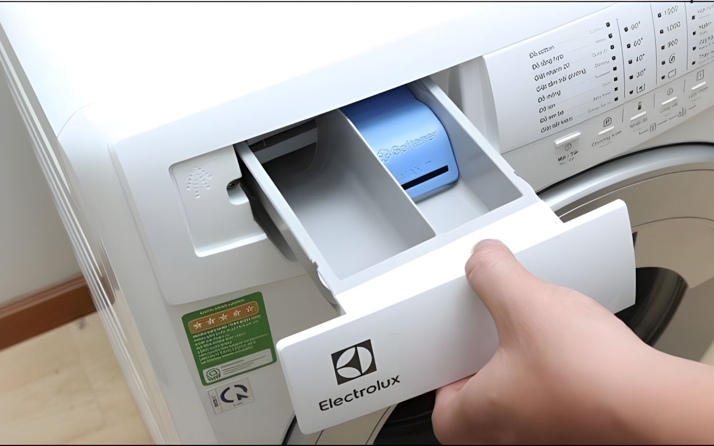 Làm sạch ngăn đựng bột giặt