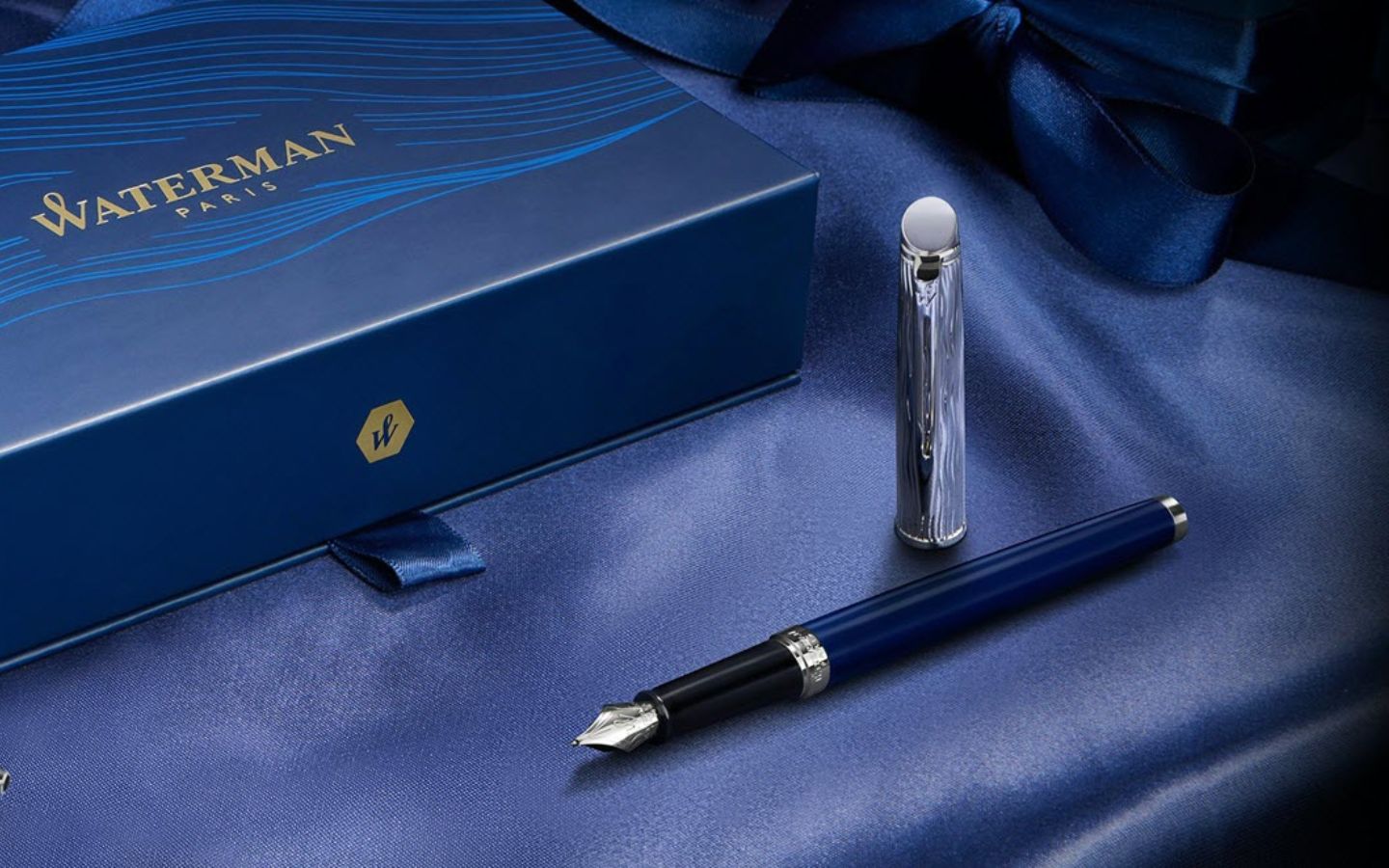 Bút ký khắc tên là món quà tri ân tinh tế tôn vinh tri thức và sự tận tâm của người thầy