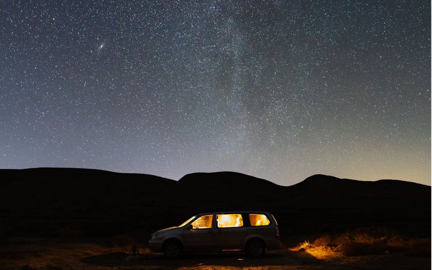 Lều trại ấm áp dưới trời sao