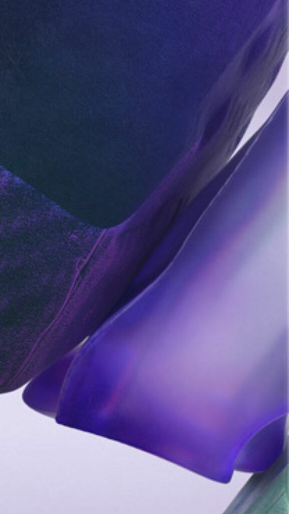 Màu sắc tương phản mạnh mẽ