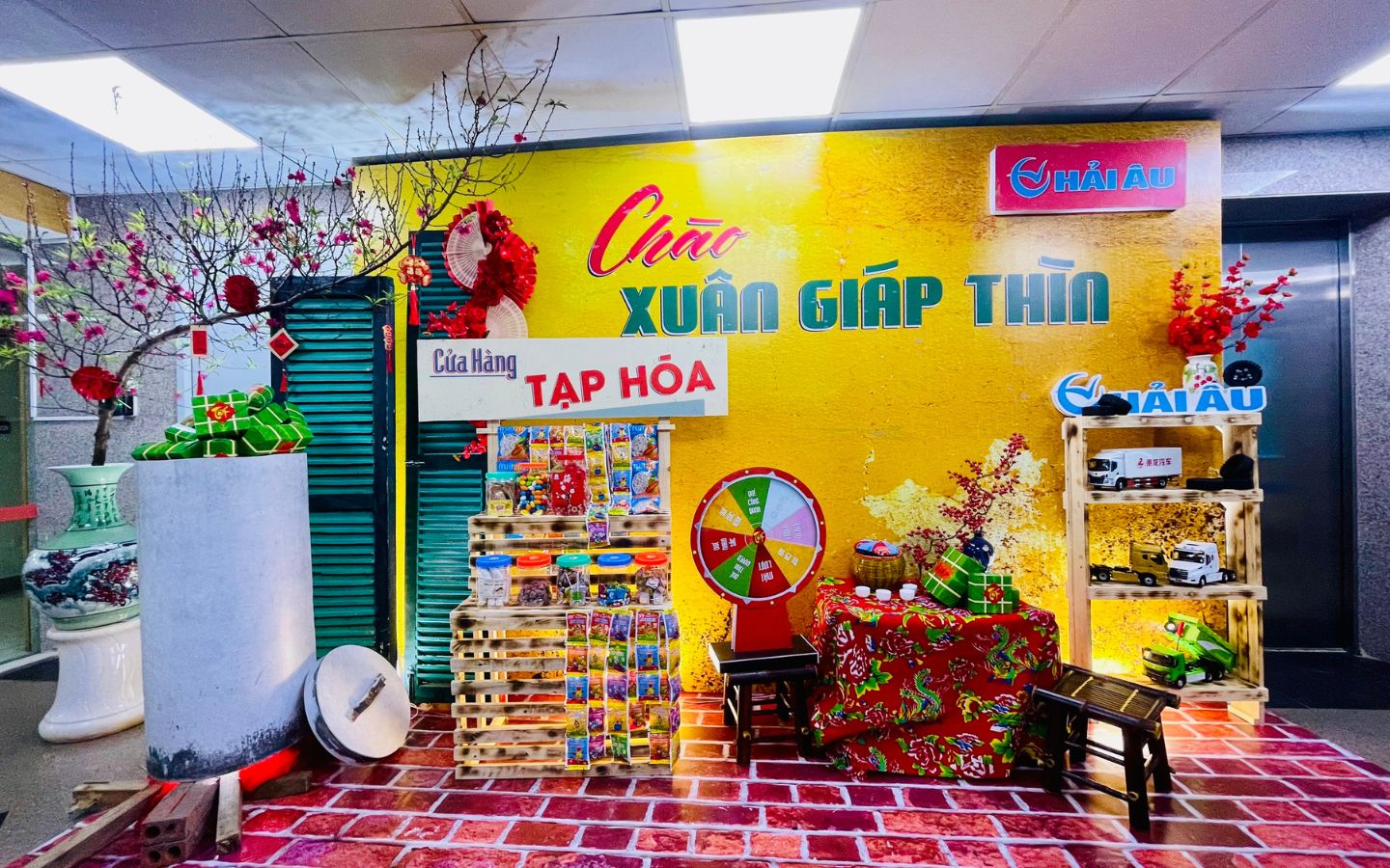 Trang trí với phong cách Tết truyền thống