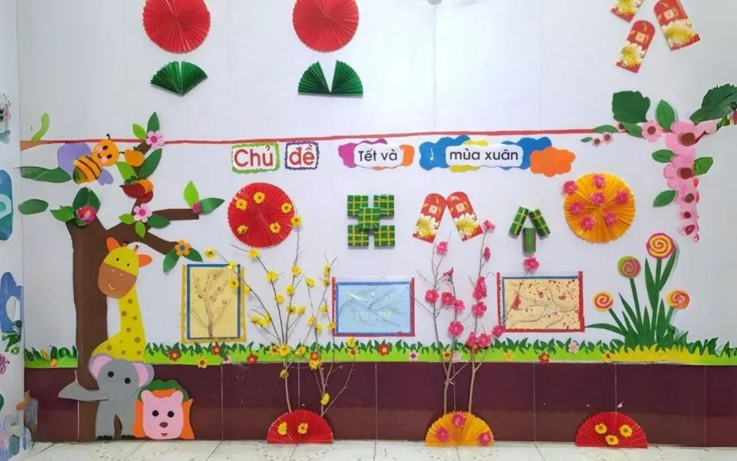 Gợi ý trang trí lớp học vào ngày Tết