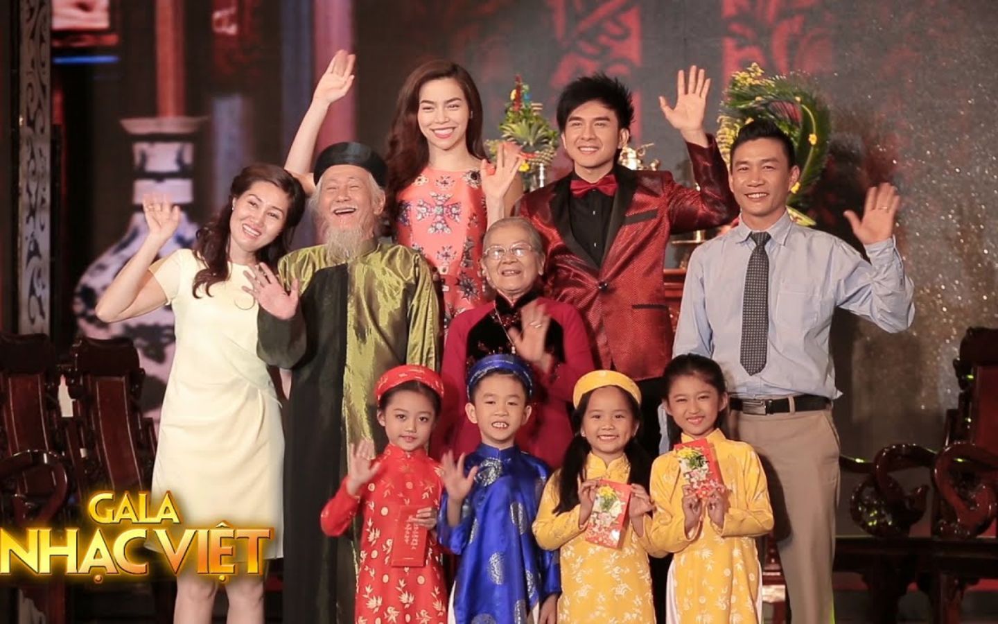 Nhạc tết bất hủ Mừng Tuổi Mẹ Cha