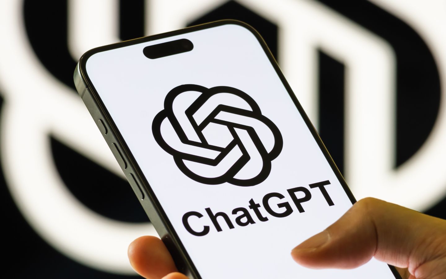 ChatGPT hỗ trợ người dùng trong công việc và cả cuộc sống hàng ngày