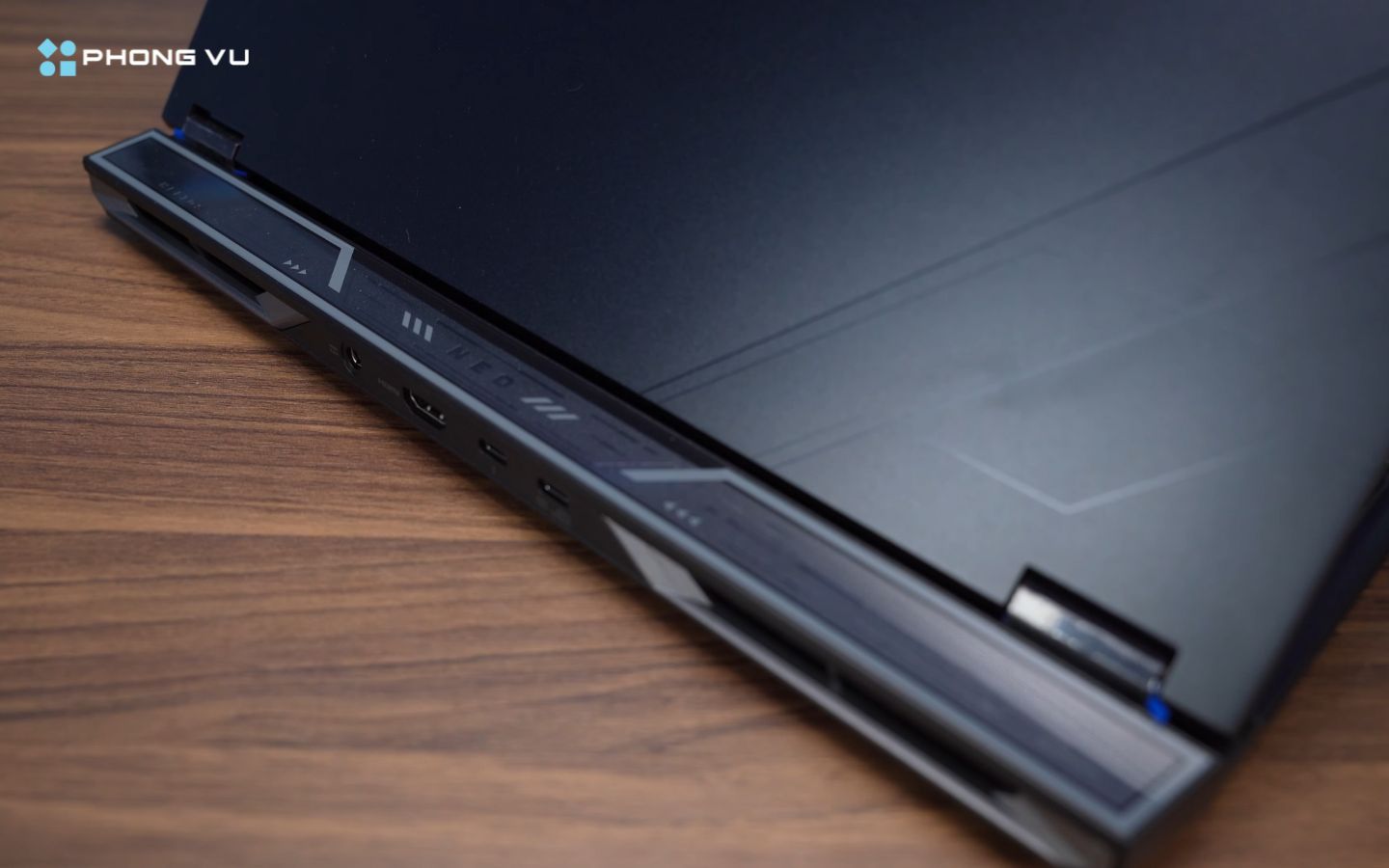 Đánh giá Acer Predator Helios Neo 16 PHN16-73-757W: Laptop gaming màn OLED 2.5K 240Hz siêu đẹp 5 Công nghệ làm mát AeroBlade™ 3D Gen 5 sử dụng hai quạt trang bị 89 cánh siêu mỏng 0,08mm