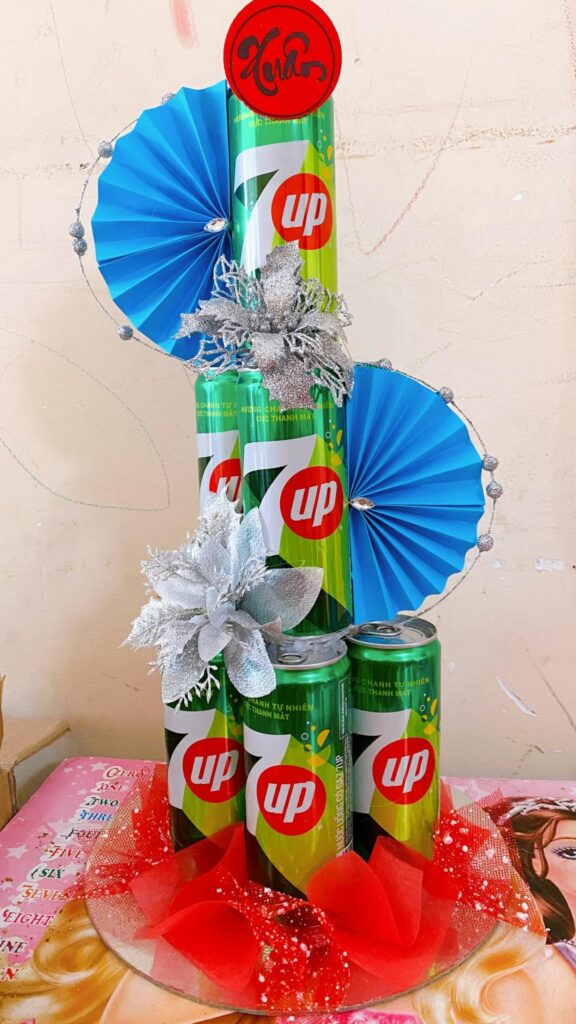 Tháp nước ngọt 7 Up siêu đẹp