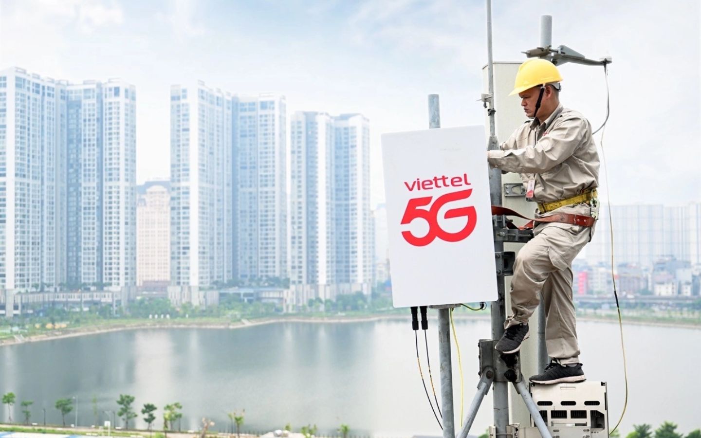 Viettel trở thành nhà mạng đầu tiên vượt 20.000 trạm 5G