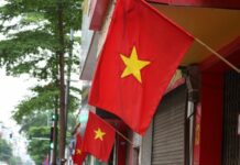 Vừa đi làm trở lại sau Tết Nguyên đán, người dùng Internet liên tục tìm “giỗ tổ Hùng Vương nghỉ mấy ngày” Vừa đi làm trở lại sau Tết Nguyên đán, người dùng Internet liên tục tìm "giỗ tổ Hùng Vương nghỉ mấy ngày"