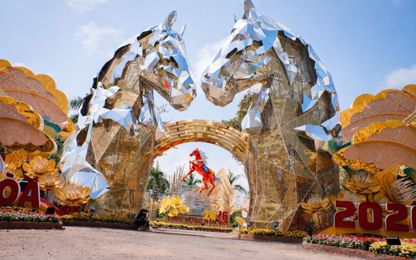 "Song mã tương phùng"