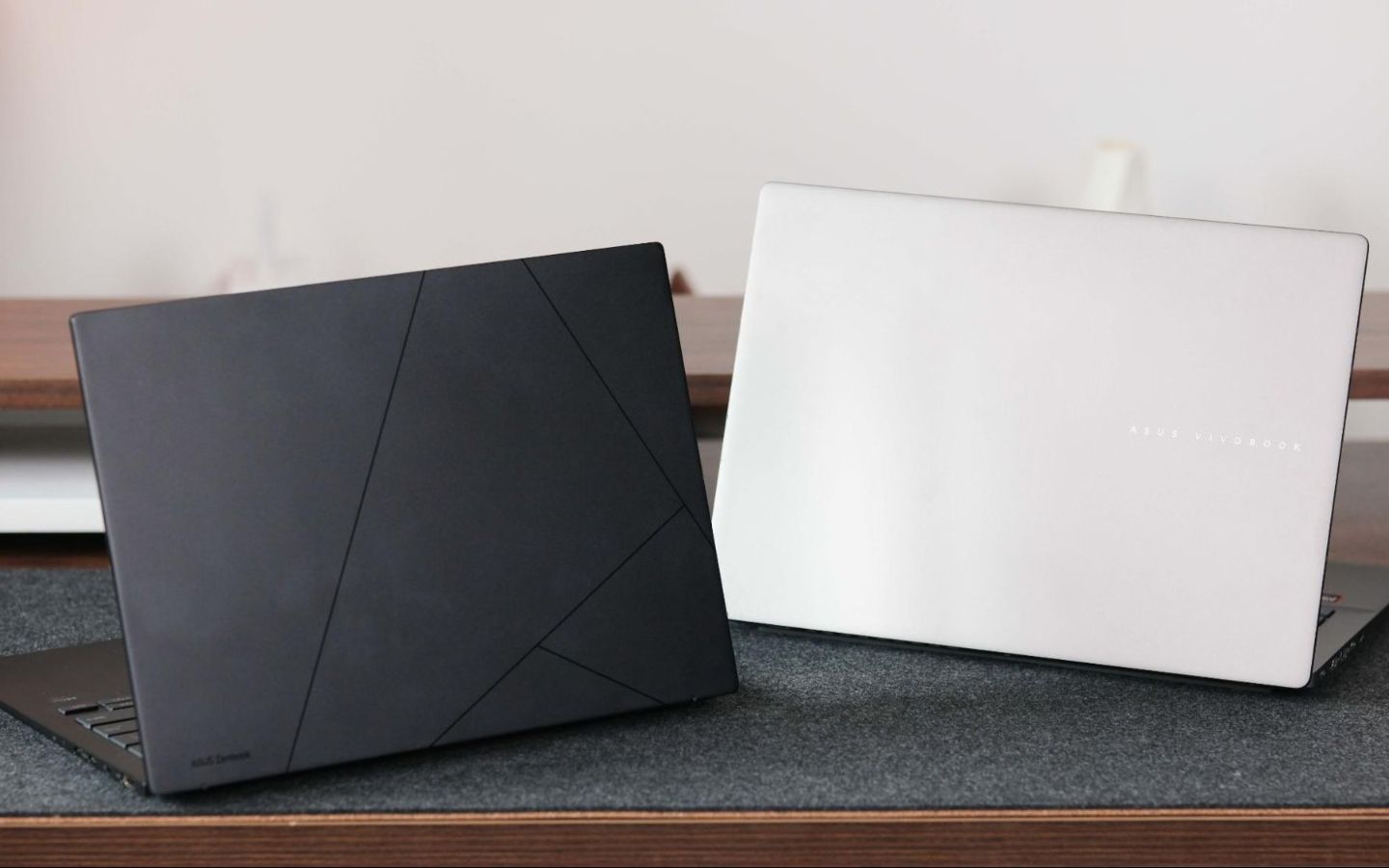 ASUS Zenbook 14 (UM3406GA) và ASUS Vivobook S14 (M3407GA) - Hai mẫu laptop AI mới nhất với chip AMD Ryzen AI 400 series.