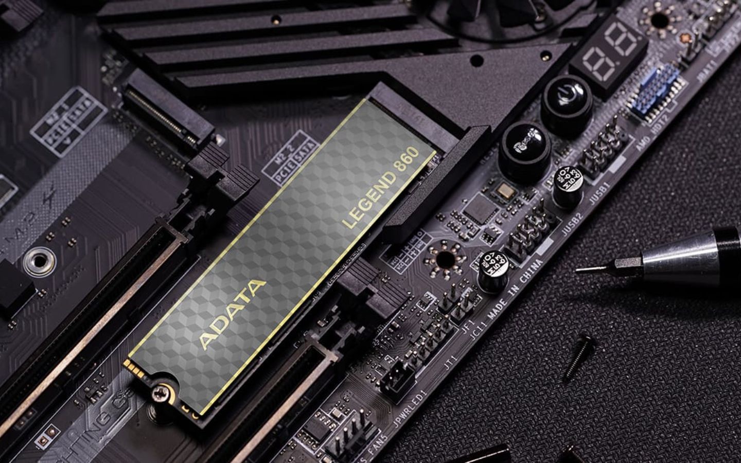 ADATA LEGEND 860 PCIe