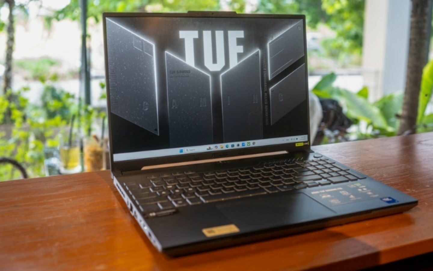Top 5 laptop gaming RTX 4050 giá từ 20 triệu mạnh, chiến game mượt tại Phong Vũ 3 Laptop Asus TUF Gaming F16 FX607VU-RL045W