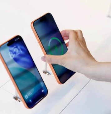 Apple cảnh báo tăng giá sản phẩm: RAM khan hiếm vì làn sóng AI Apple cảnh báo tăng giá sản phẩm