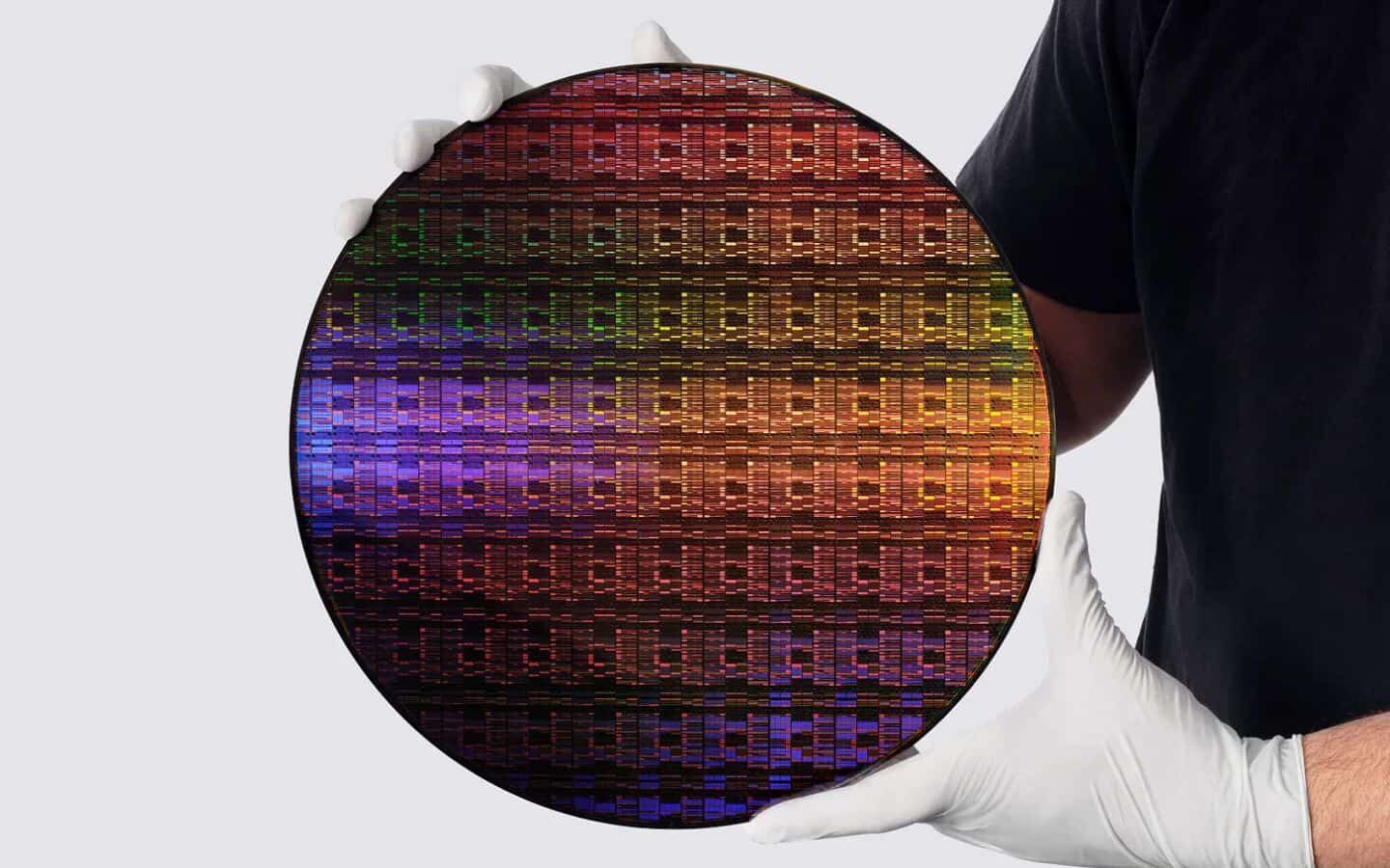 IBM công bố chip 0,7nm đầu tiên trên thế giới, mở ra bước tiến mới