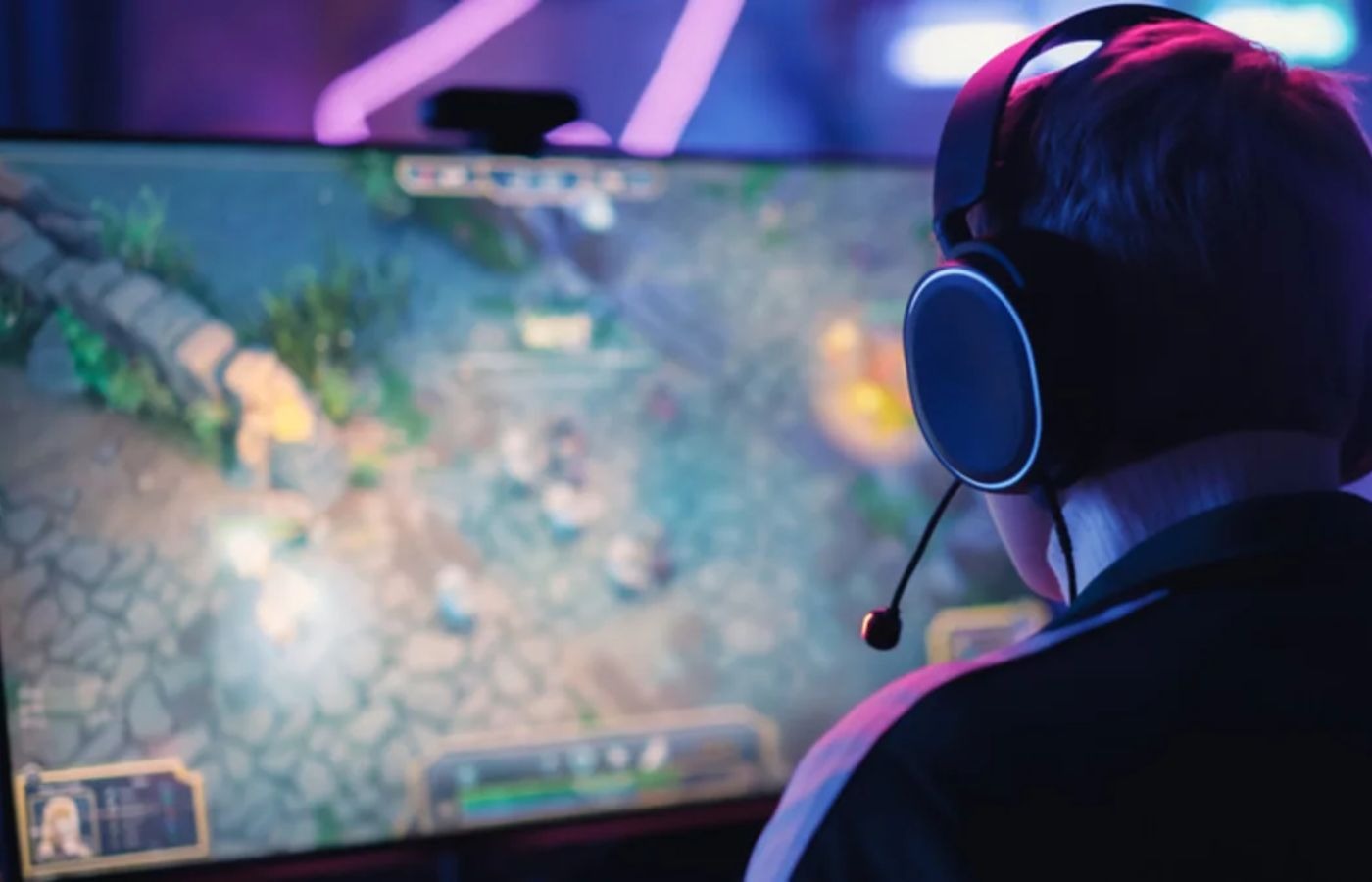 Ưu nhược điểm của màn hình OLED khi chơi game 1 image 6
