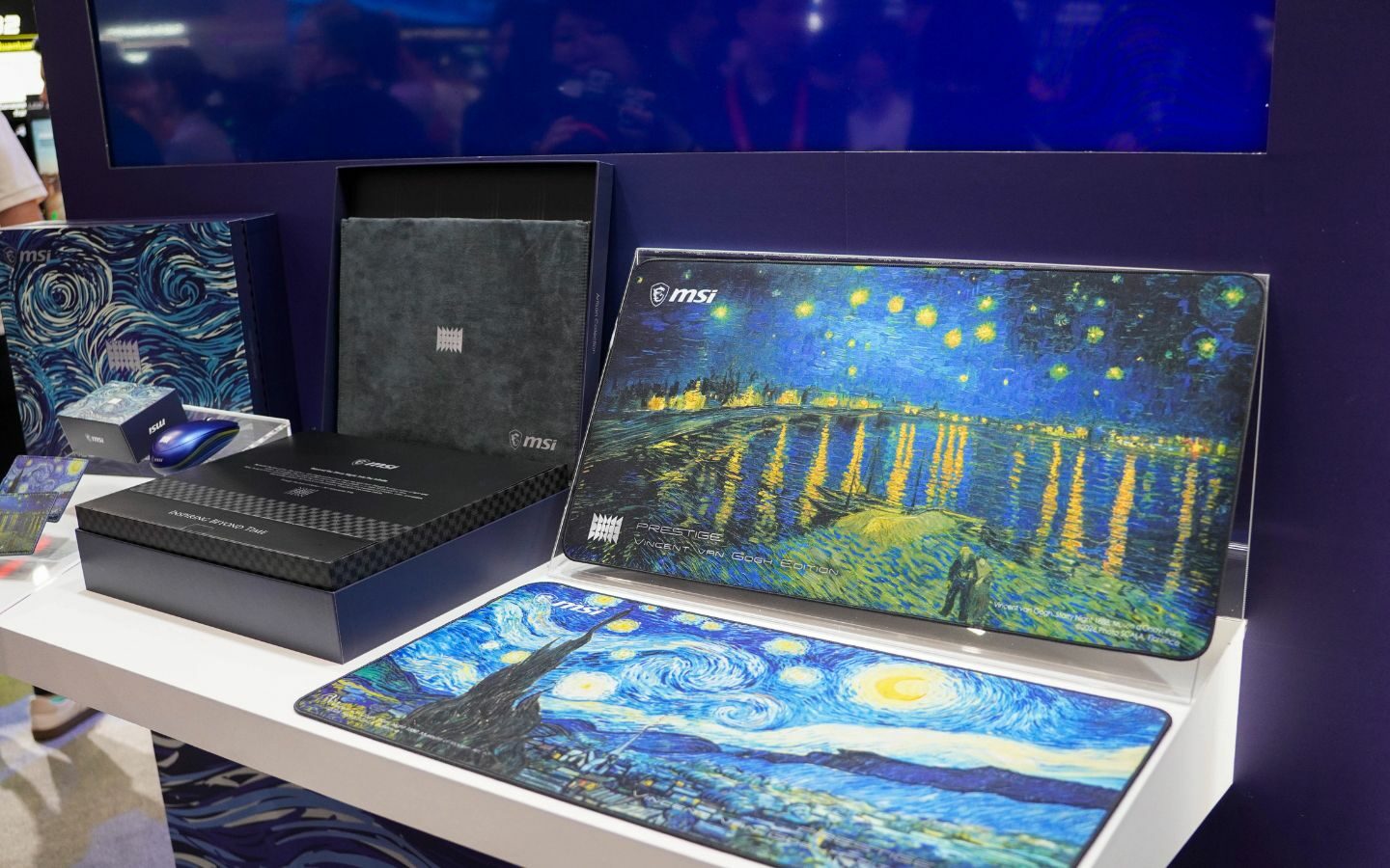 COMPUTEX 2026: MSI ra mắt laptop AI phiên bản Van Gogh, mặt lưng tái hiện tranh sơn dầu nổi 3 msi ra mat laptop ai phien ban van gogh 3