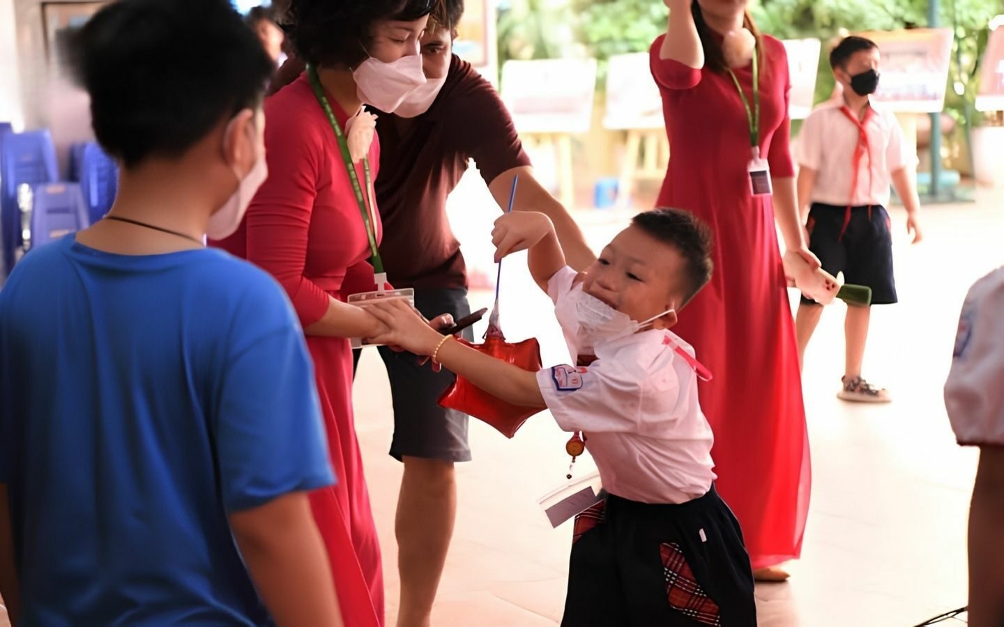 50+ hình ảnh Back to School mới nhất 2026 52 Biểu cảm "không muốn đi học" nhưng vẫn phải đến lớp