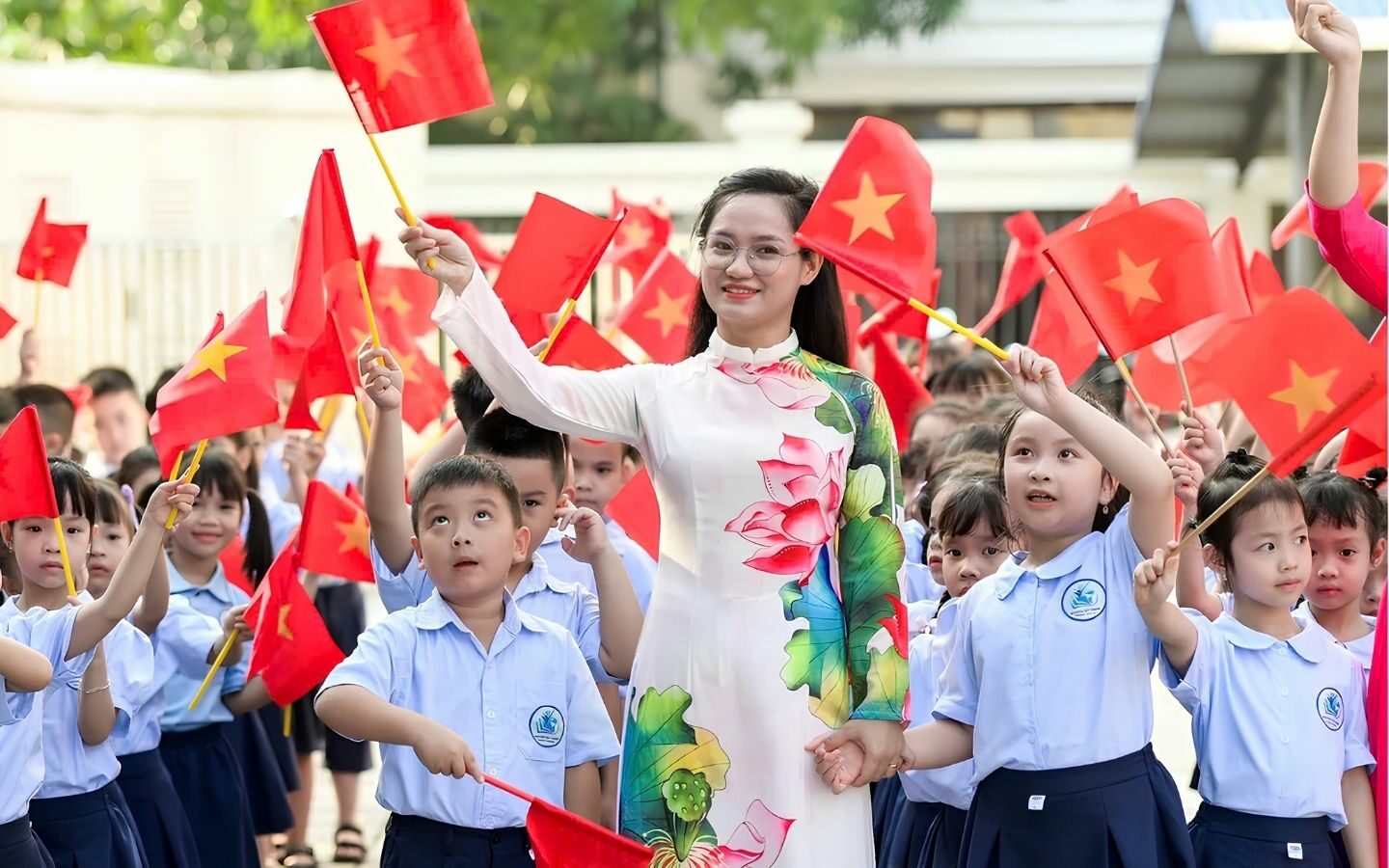 50+ hình ảnh Back to School mới nhất 2026 62 Tự hào khoác lên mình bộ đồng phục thân quen