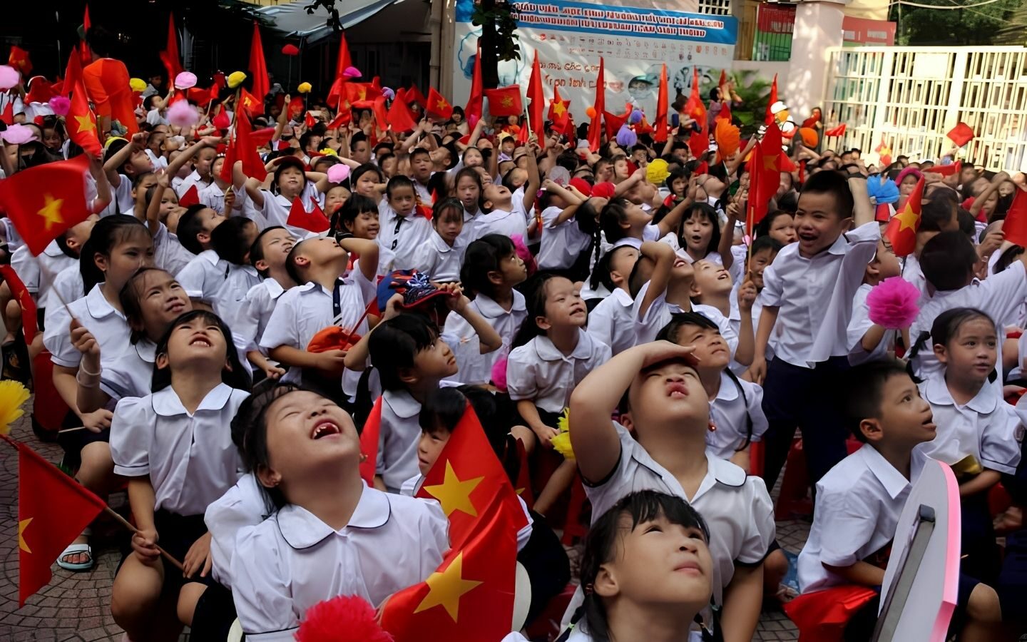 50+ hình ảnh Back to School mới nhất 2026 64 Chào đón năm học mới với niềm tin và khát vọng