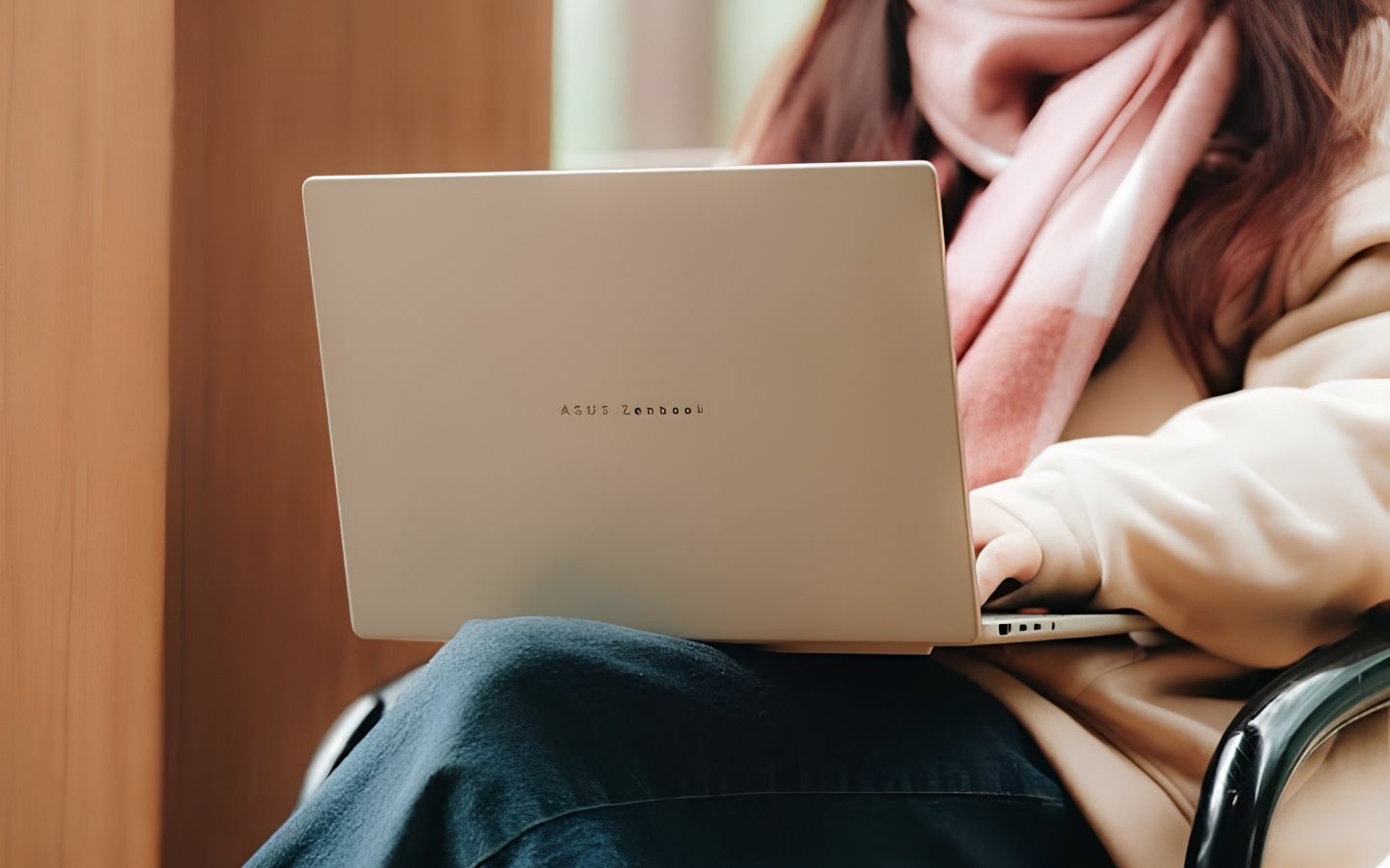 Top 10+ laptop mỏng nhẹ cho sinh viên đáng mua năm 2026 2 ASUS Zenbook A14 UX3407 siêu nhẹ chỉ 0,99kg
