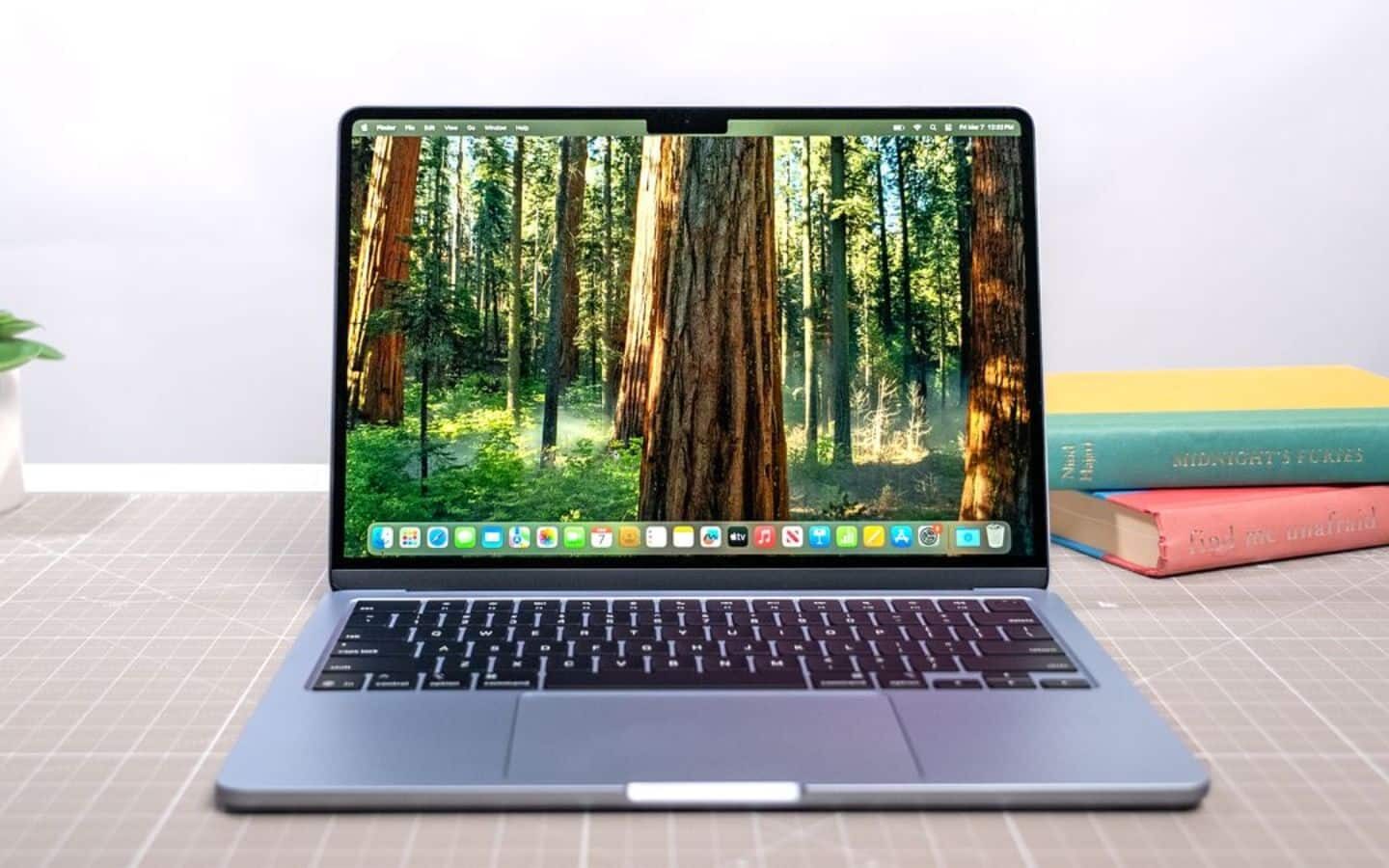 Cân nhắc kỹ lưỡng ưu và nhược điểm trước khi quyết định xuống tiền mua MacBook cũ