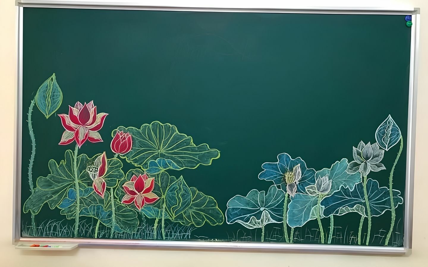 Top 10+ mẫu trang trí bảng Back To School nổi bật 2026 35 Mẫu bảng kết hợp chữ nghệ thuật cùng các họa tiết lá cây