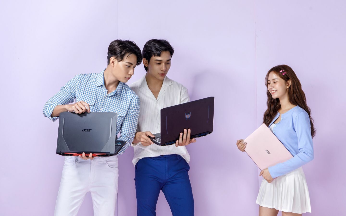 Mua laptop trả góp sinh viên: Ưu đãi Back to School 2026 1 Mua laptop trả góp giúp sinh viên sở hữu thiết bị học tập với chi phí linh hoạt