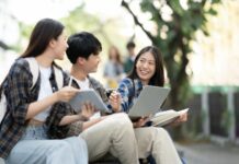Mua laptop trả góp sinh viên: Ưu đãi Back to School 2026 Sinh viên lựa chọn mua laptop trả góp để giảm áp lực tài chính mùa Back to School 2026