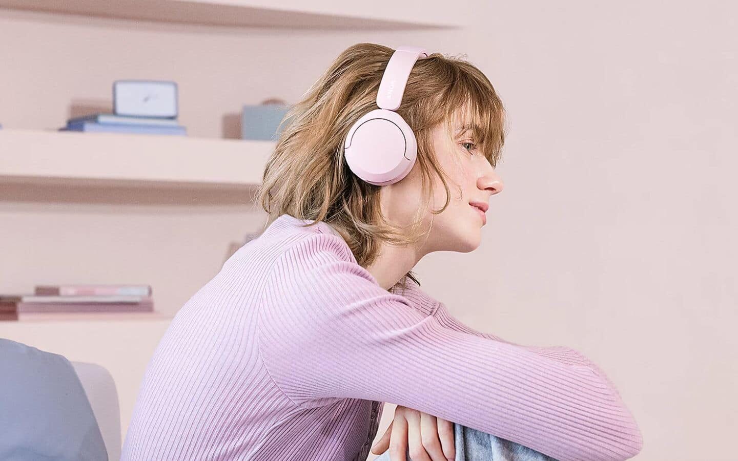 Top 10+ mẫu tai nghe Bluetooth tốt nhất 2026 dưới 1 triệu 13 Sony WH-CH520 pin siêu trâu lên đến 50 giờ, thoải mái nghe nhạc cả ngày