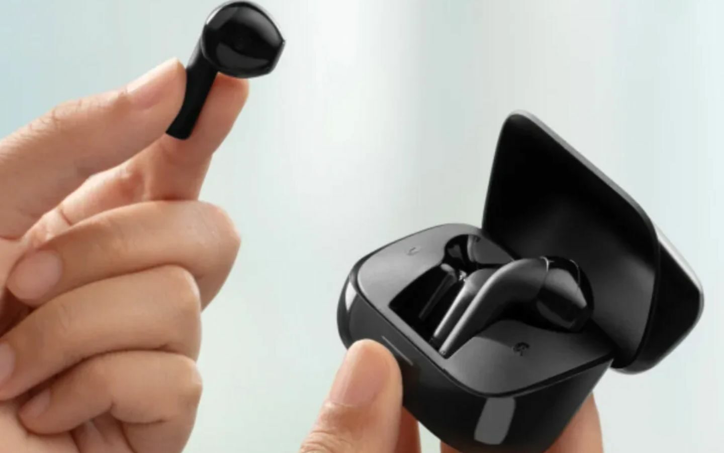 Top 10+ mẫu tai nghe Bluetooth tốt nhất 2026 dưới 1 triệu 6 Anker Soundcore K20i gọn nhẹ, pin trâu cùng khả năng đàm thoại rõ nét