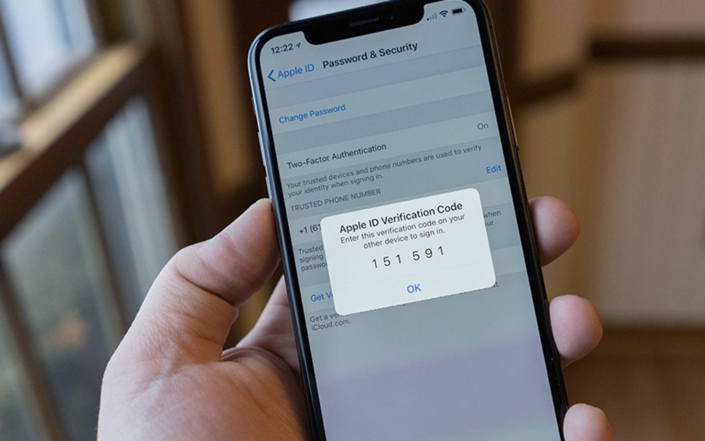 Cách đổi mật khẩu iCloud trên iPhone, iPad, MacBook nhanh chóng 2 Người dùng nên kiểm tra thiết bị tin cậy, kết nối mạng và thông tin đăng nhập trước khi thay đổi mật khẩu iCloud.