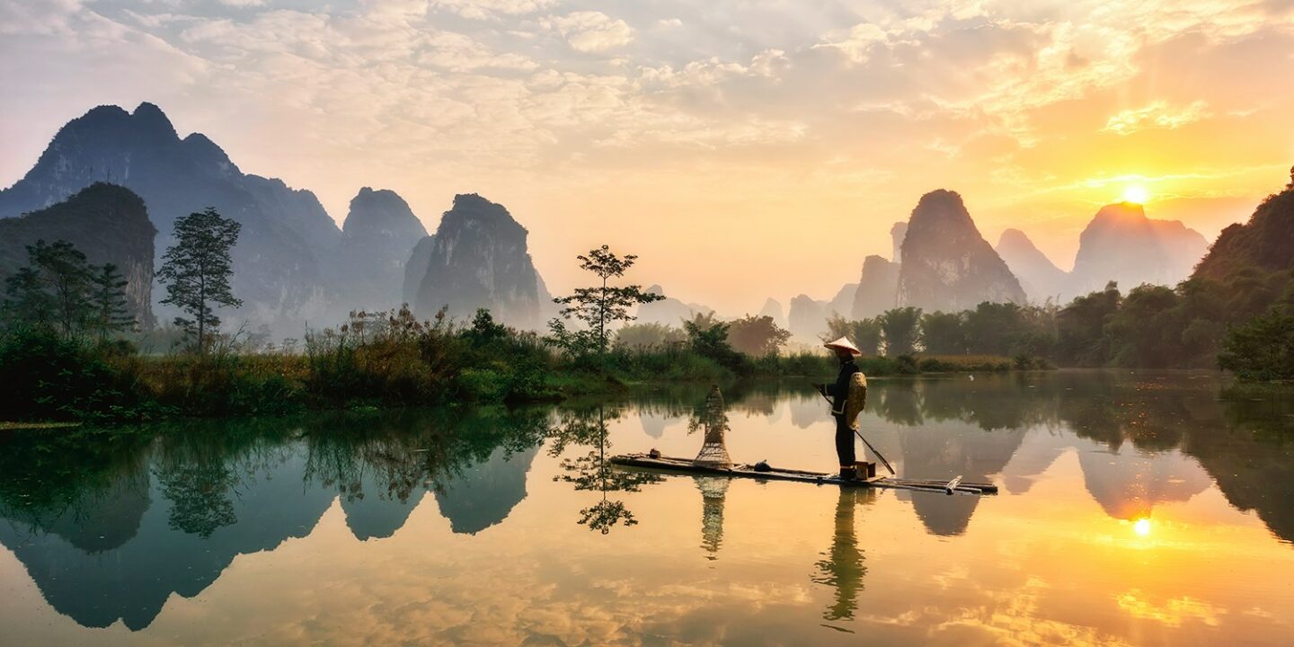 Làng quê thanh bình, nhẹ nhàng