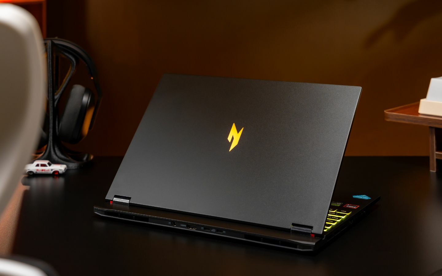 Laptop gaming nào phù hợp với sinh viên CNTT, Thiết kế và Kiến trúc? 8 Laptop gaming Acer với thiết kế hiện đại và hiệu năng mạnh mẽ