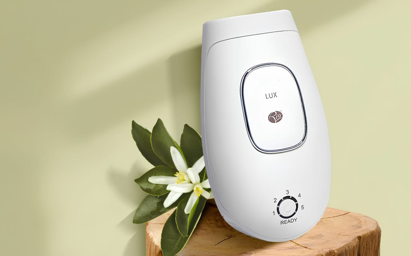 Top 5 máy triệt lông tại nhà hiệu quả, dễ sử dụng 7 Rio Beauty IPHH sở hữu thiết kế nhỏ gọn, phù hợp với nhu cầu triệt lông tại nhà