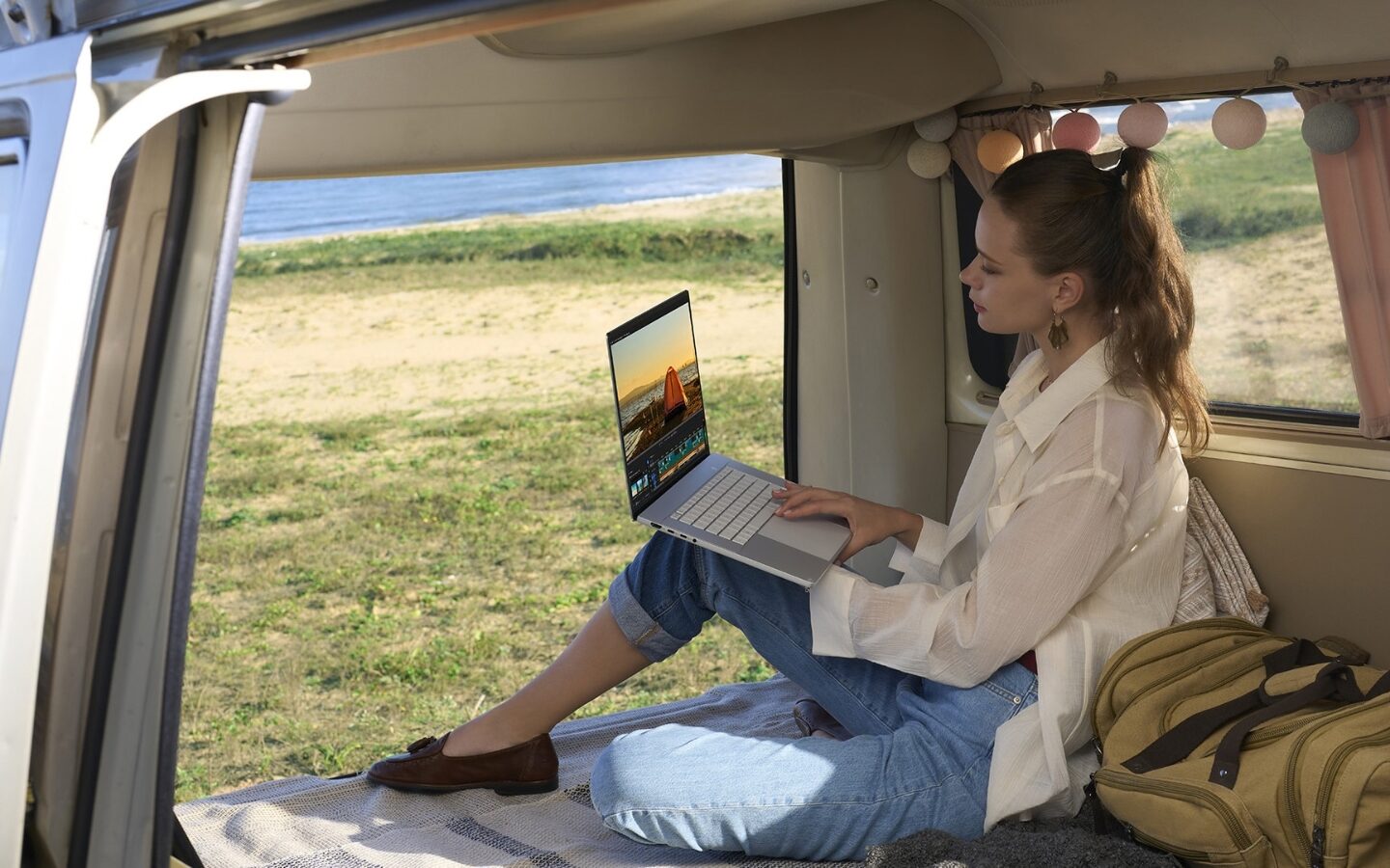 ASUS mở đặt trước ProArt P16 trang bị RTX Spark chuyên cho Agentic AI tại Việt Nam 2 Thế hệ laptop Windows trang bị NVIDIA RTX Spar