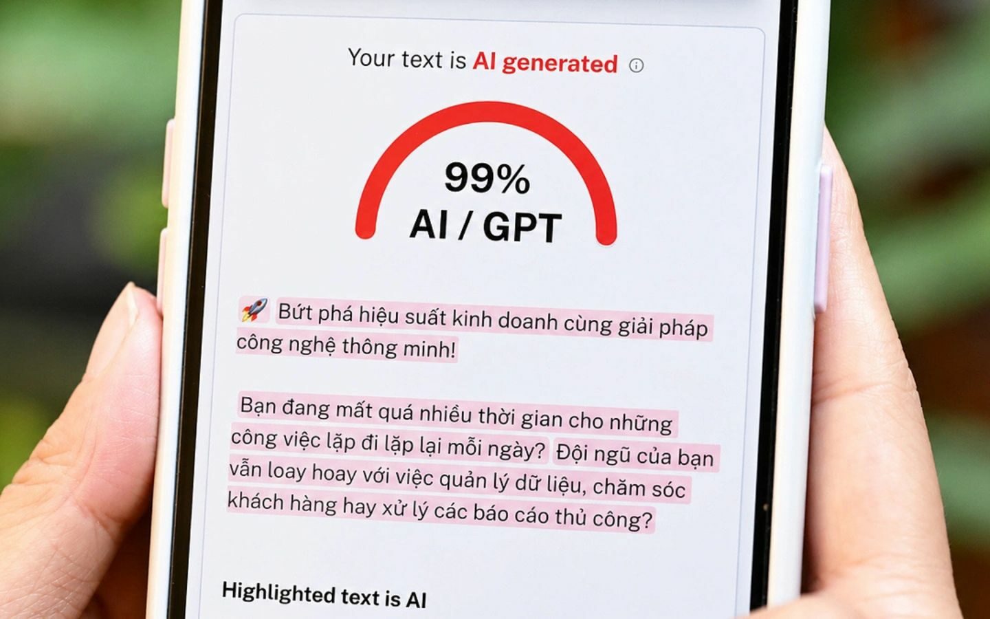 Bùng nổ làn sóng sử dụng công cụ "tăng tính người" cho nội dung AI 1 Công cụ AI Humanizer nhận dạng văn bản do AI tạo