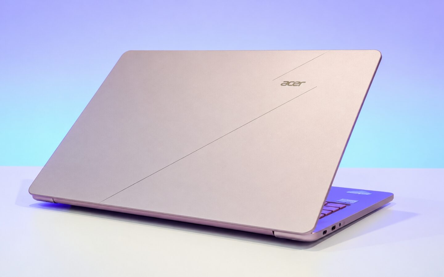 Tổng quan về dòng laptop Acer Swift Air 14