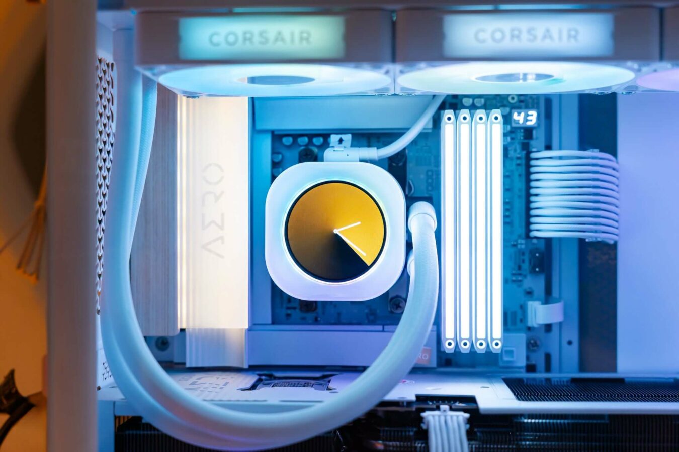 Ngoại hình của PC GIGABYTE X870E AERO X3D WOOD × CORSAIR - Phong Vũ
