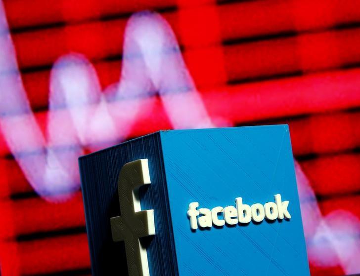 Facebook đã phải hứng chịu đợt sụt giảm giá trị cổ phiếu lớn chưa từng có.